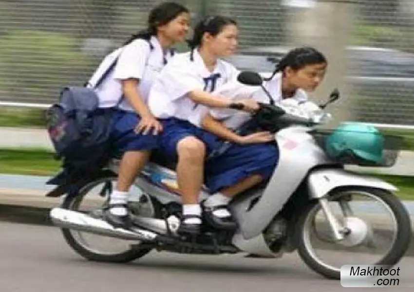 Motor di Mata Anak Muda: Kebebasan atau Kebutuhan?